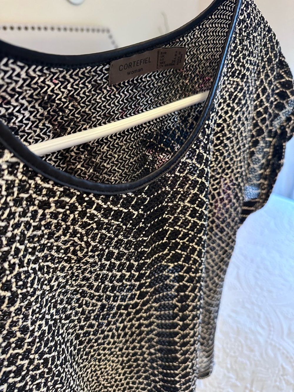 Cortefiel Semi Sheer Blouse Size Small 4 - Picture 4 of 6